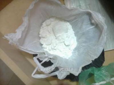 Incautaron droga, dinero y armas: dos aprehendidos