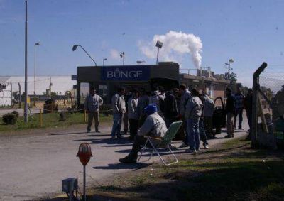 Paro de aceiteros en Bunge