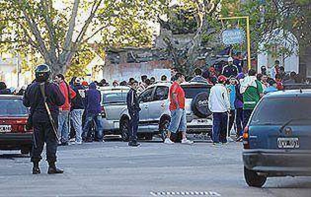 Liberaron a 10 barras de Independiente de la facci�n de "Loquillo"
