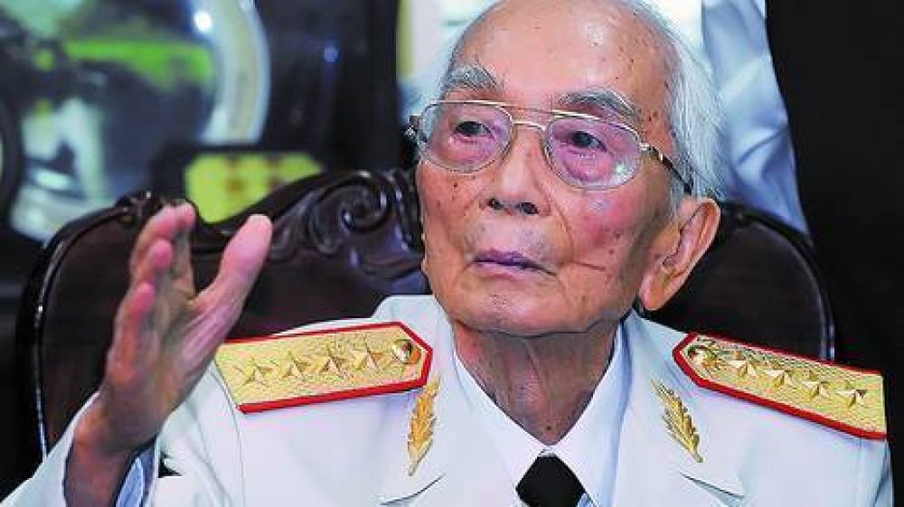 A los 102 a�os, muri� el general Giap, el Napole�n de Vietnam
