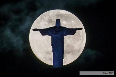La principal oponente de Rousseff define este s�bado si ser� candidata