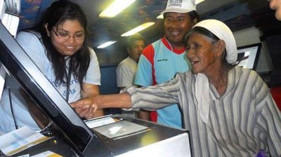 Salta elige a sus candidatos con el voto electr�nico