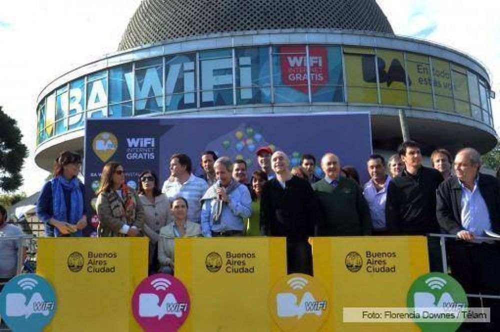 Michetti: "Para el PRO es importante el apoyo contundente de la gente en nuestras tres listas"