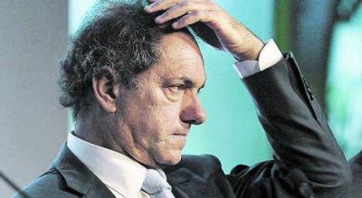 Scioli pidi� a los indecisos "votar por la Argentina del desarrollo"