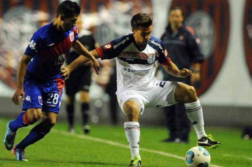 San Lorenzo s�lo empat� con Tigre y cedi� terreno en la lucha por la punta