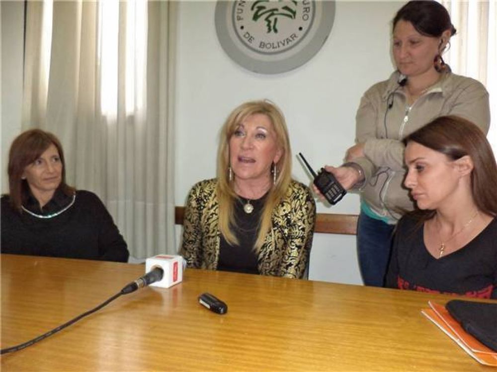 Se llev� a cabo una charla y la presentaci�n de un libro sobre violencia escolar