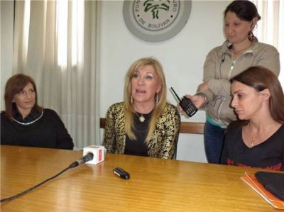 Se llev� a cabo una charla y la presentaci�n de un libro sobre violencia escolar