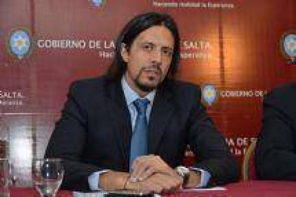 Carlos Parodi se reunir� el pr�ximo mi�rcoles con entidades gremiales para comenzar las paritarias