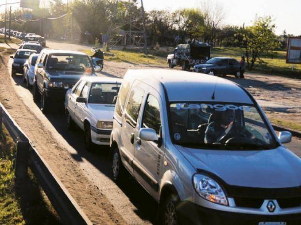 Quieren ensanchar la avenida Jorge Newbery entre el aeropuerto y la Circunvalaci�n