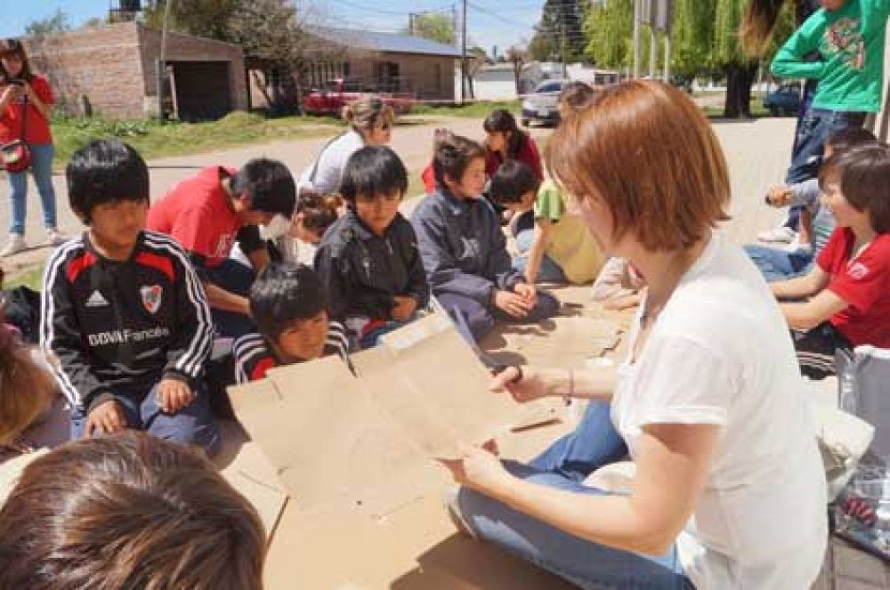 Talleres, charlas y campa�as sanitarias para el barrio de la escuela 56 