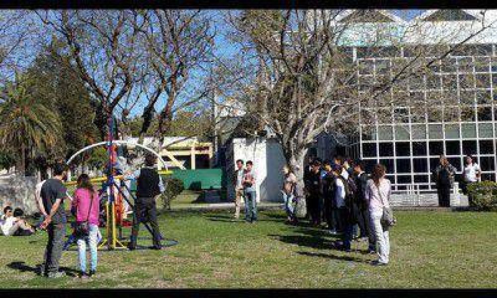 Comenz� la Primera Olimp�ada Americana de Ciencias en la UNCuyo