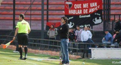 Col�n recibe a Arsenal y Forestello se juega la continuidad