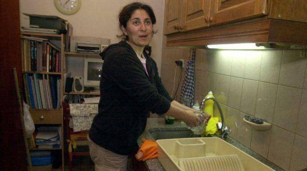 El personal dom�stico debe cobrar un b�sico de $ 3.220