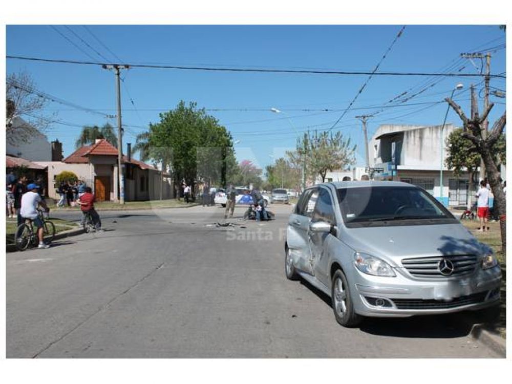 Murieron los dos j�venes involucrados en un accidente en Santo Tom�