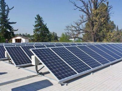 La UTN prueba paneles solares para generar energ�a en la casa