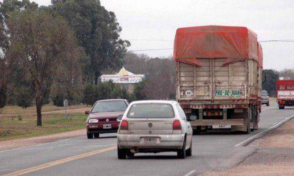 De la Sota pulsea con la Naci�n y amaga ir a la justicia por Ruta 19