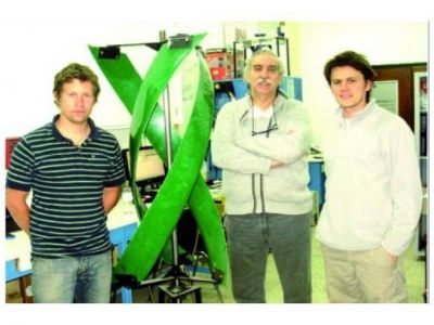 Generar energ�a alternativa con turbina para r�o de llanura