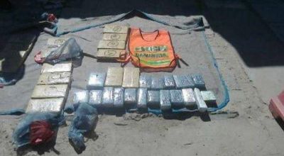 Secuestran m�s de 24 kilos de marihuana en el puente Libertad