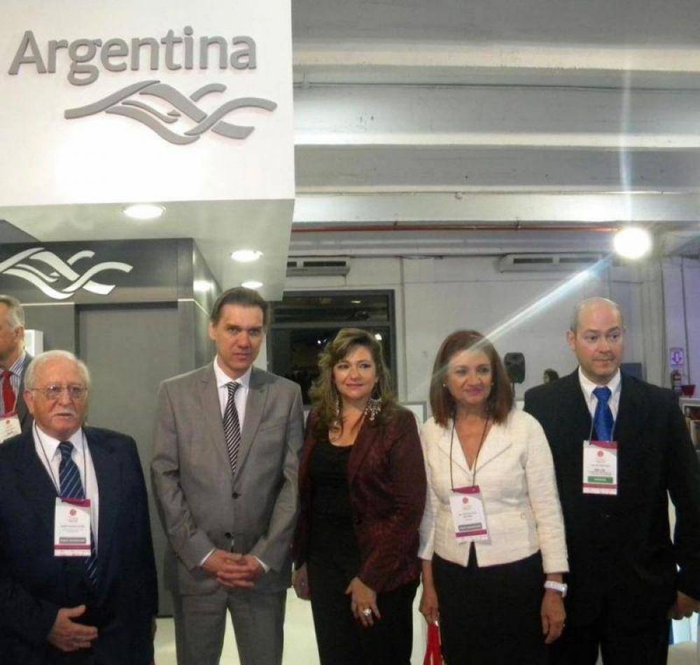 Bariloche se muestra en Paraguay