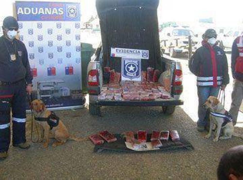 Secuestran m�s de 70 kilos de droga en Monte Aymond