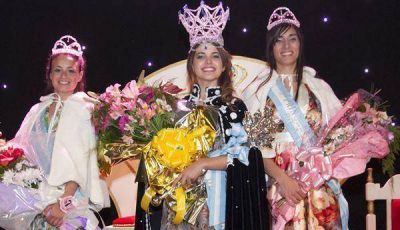 Mar�a Victoria Muscatello, de Saladillo, fue coronada 50� Reina Nacional de la Flor