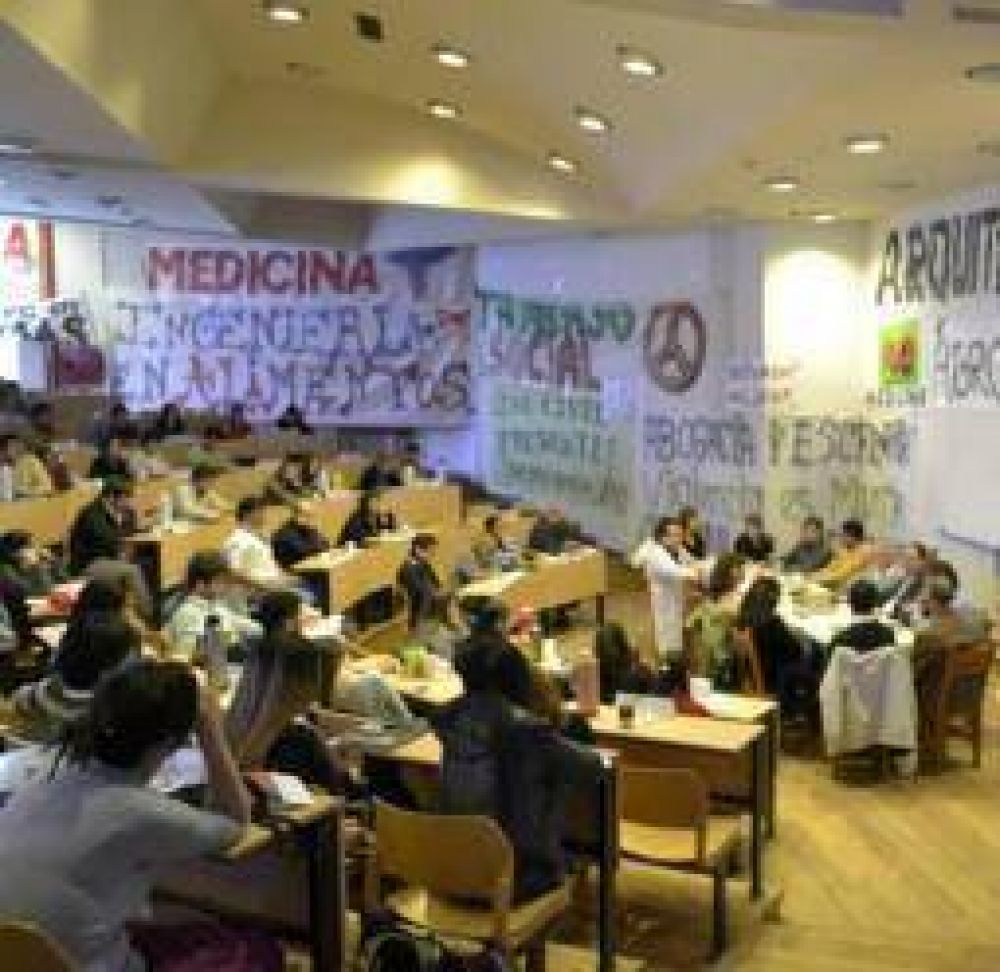 UNLaR. El tellismo recul� y convoc� a la Asamblea Universitaria