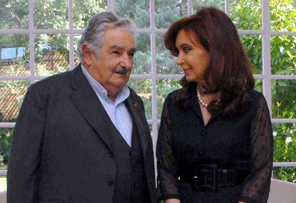 Mujica expresó su "cariño personal" por la "terca" Cristina
