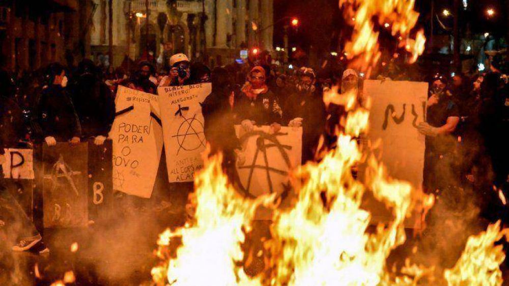 Volvieron la violencia y el caos a las calles de R�o de Janeiro