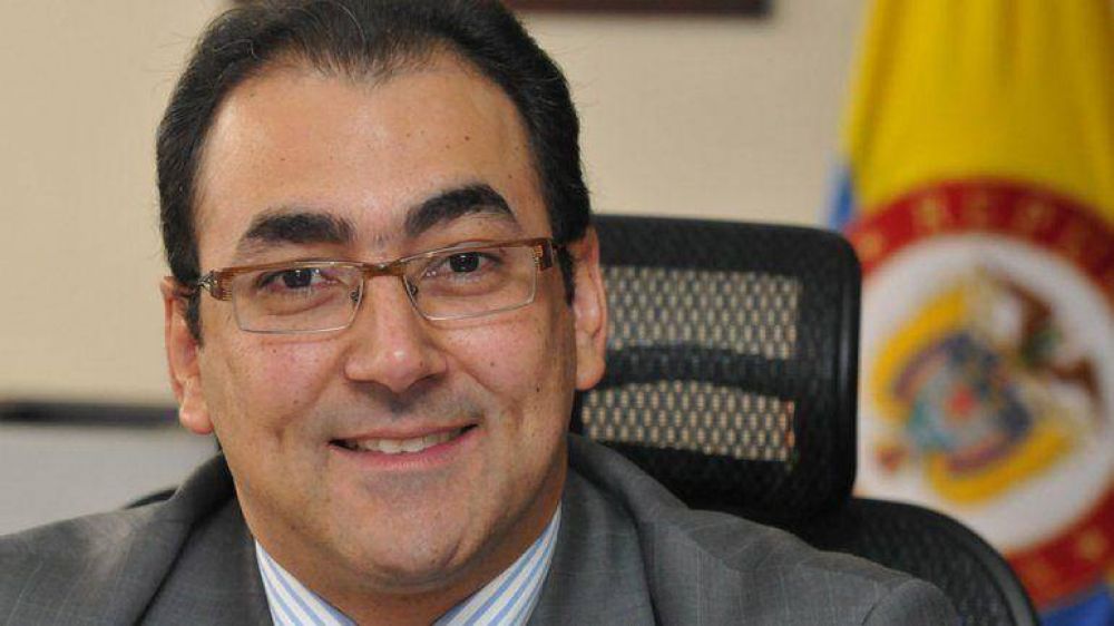Renunci� el ministro de Comercio, Industria y Turismo colombiano