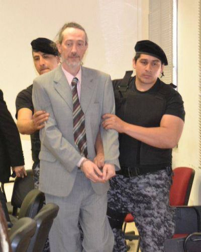Por segunda vez condenaron a perpetua al "Gusano" Menocchio