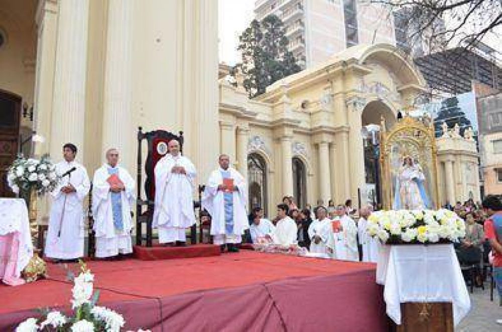 El pueblo de Jujuy renov� su compromiso con su santa patrona