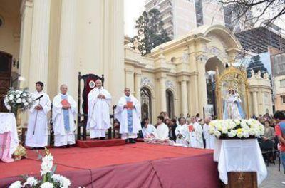 El pueblo de Jujuy renov� su compromiso con su santa patrona