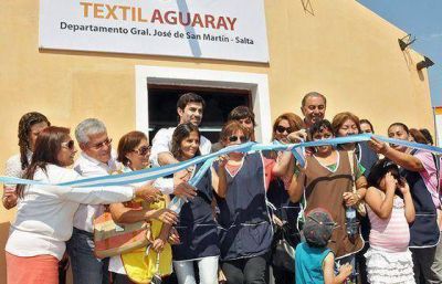 Nueva f�brica social textil de Salta