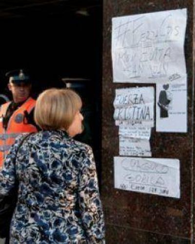 Sanjuaninos expresaron su apoyo a Cristina en la Fundaci�n Favaloro