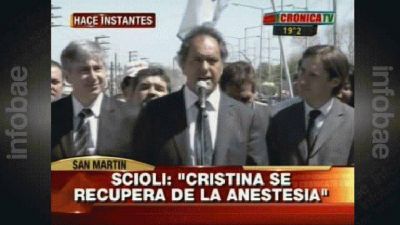 Scioli: "Cristina se recupera de la anestesia"