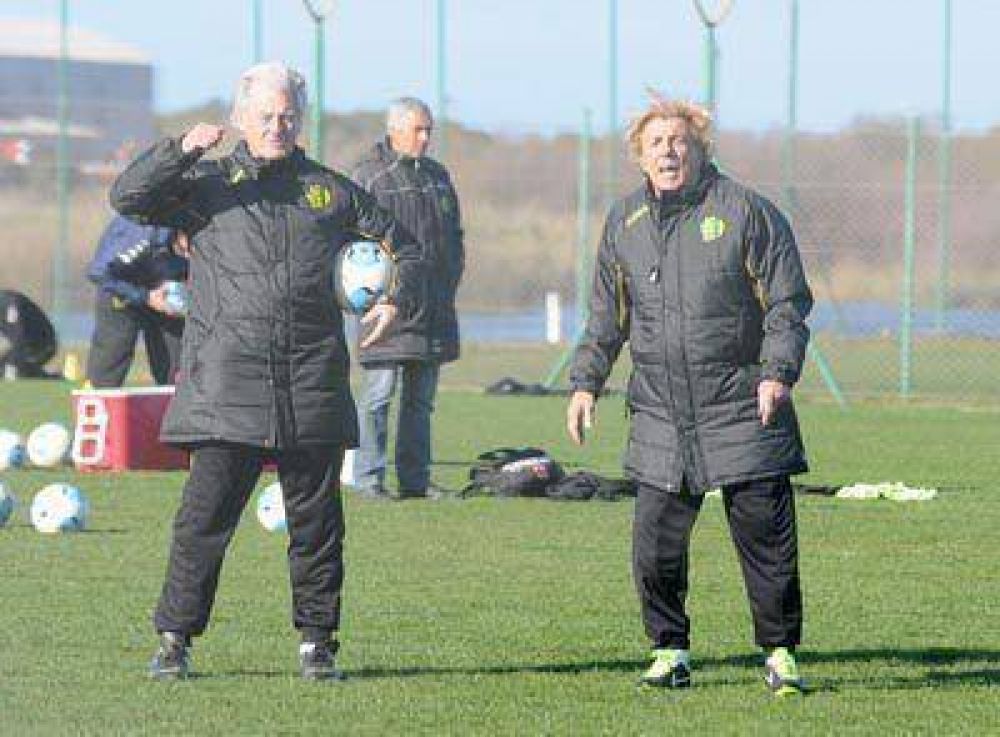 Merlo negocia con Racing, le falt� el respeto a Aldosivi