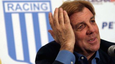 Merlo reconoci� una comunicaci�n con los dirigentes de Racing