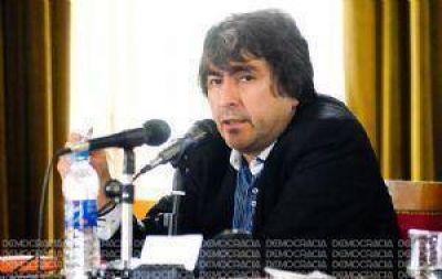 El kirchnerismo local insiste con que la nueva terminal no se puede construir