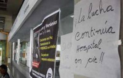 Los m�dicos estatales ejecutan un paro de 24 horas este mi�rcoles