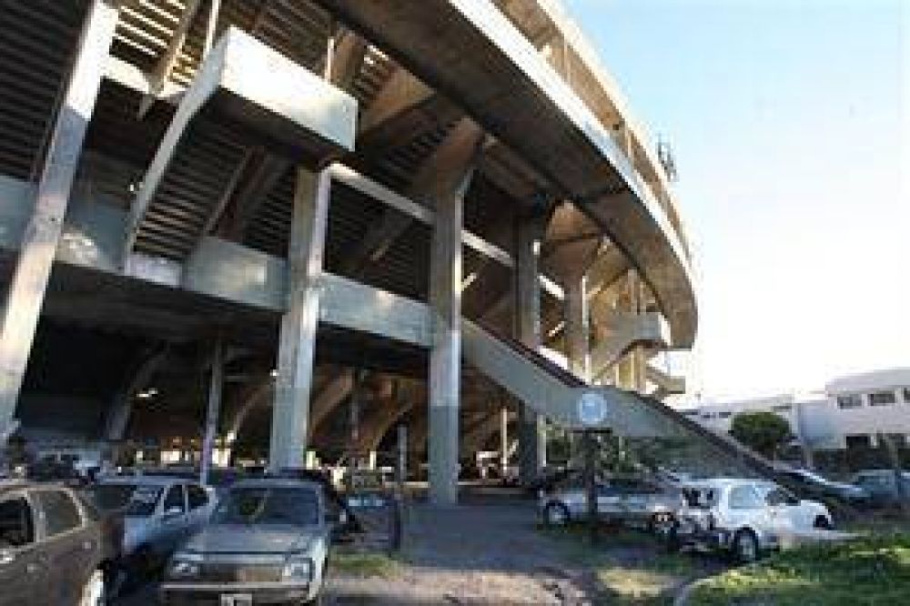 Vel�dromo: har�an un complejo deportivo