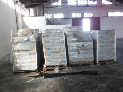 Quieren saber por qu� hay casi 60 mil libros en un dep�sito del Puerto