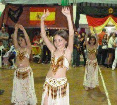Expectativa por la fiesta de colectividades en Oriente