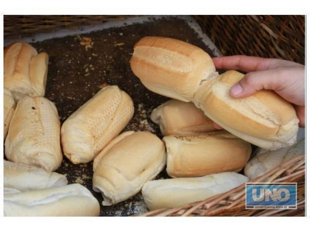 El pan no falta en la mesa, pero cada vez hay menos