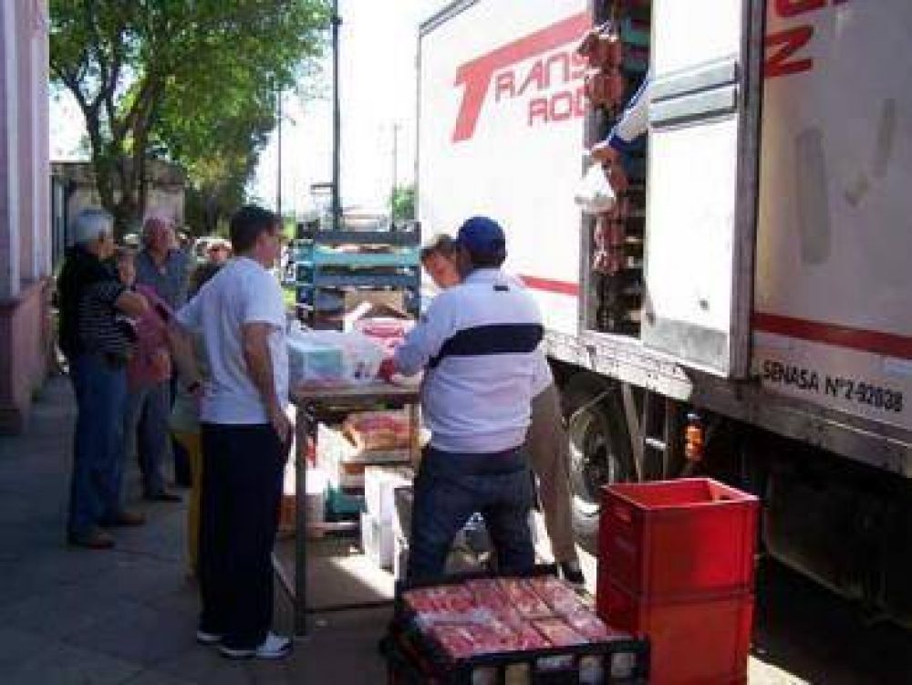 Hasta el jueves estar� en ciudad el cami�n de L�cteos Para Todos
