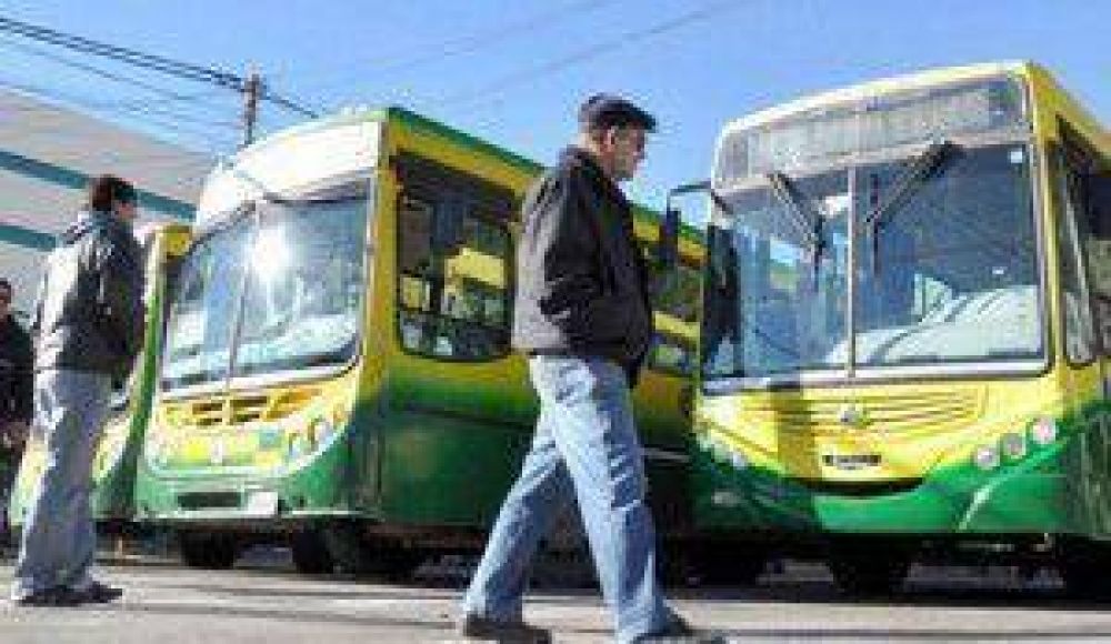 A�n no se aplic� el aumento del transporte, pero la gente ya muestra su disgusto