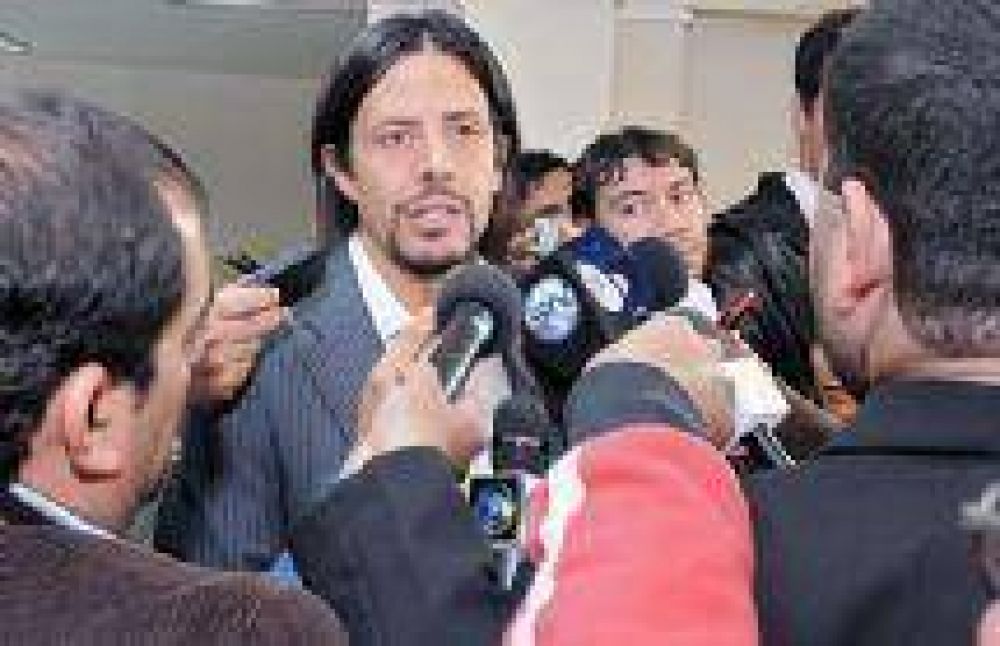 El Ministro Carlos Parodi asegur� que los incrementos salariales deben ser l�gicos y relativos a la inflaci�n