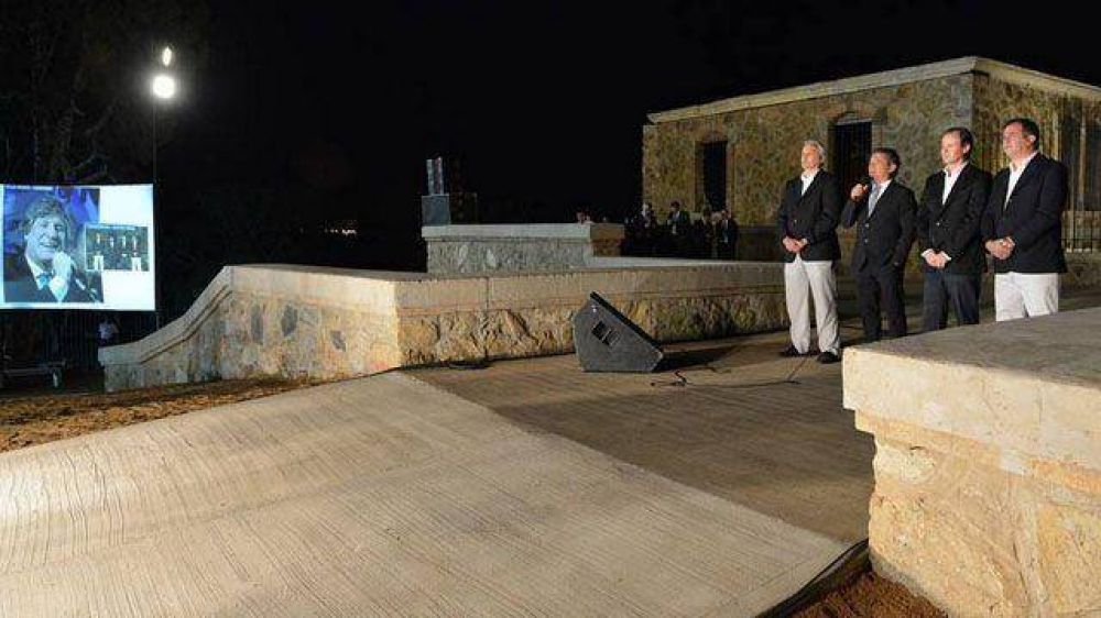 Boudou corrigi� a Bordet en una videoconferencia	 