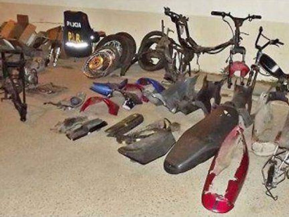 Secuestraron una importante cantidad de motopartes 