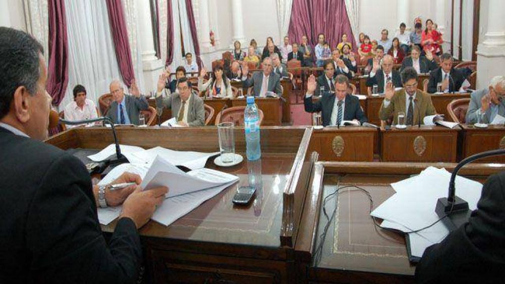 El Senado aprob� la creaci�n de cargos para docentes  