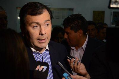 "Los santiague�os le deseamos una pronta recuperaci�n a la Presidenta"